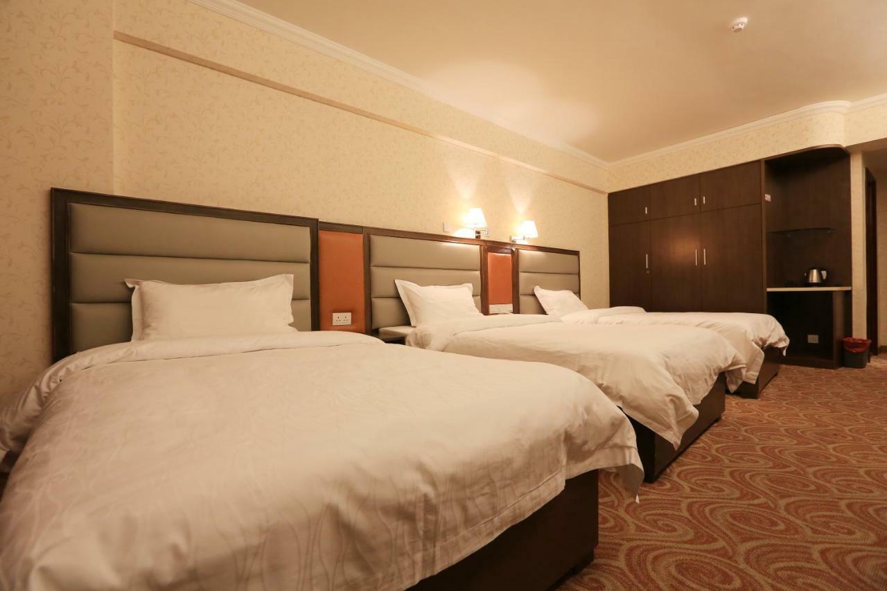 Towns Well Hotel Macao Exterior foto